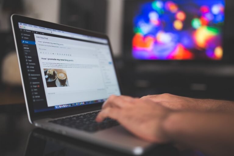 Blogging in Kenya: Start & Earn in 2026 (Guide)